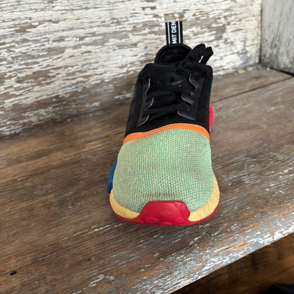 Adidas’s NMD R1 J 2020 Black Multicolored Athletic Shoe FW1076 size 6.5 - Picture 7 of 14